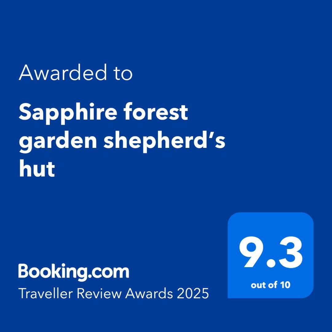 Sapphire Forest Garden Shepherd'S Hut Church Stretton Exterior photo